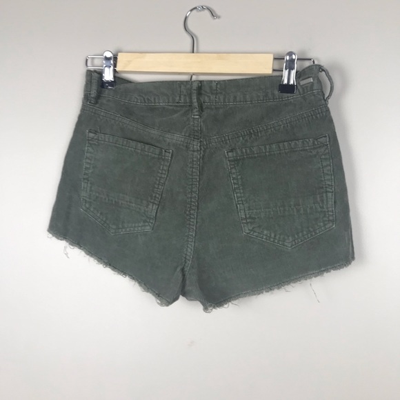 Kendall + Kylie shorts size 26 women’s - Picture 3 of 4